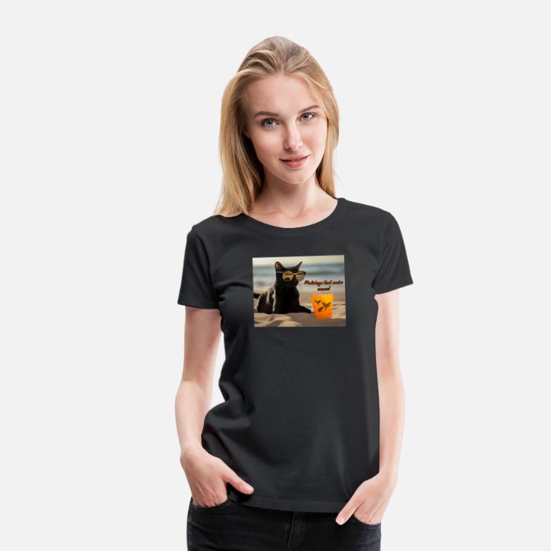 beach, kitten and drink. Holidays that make meow