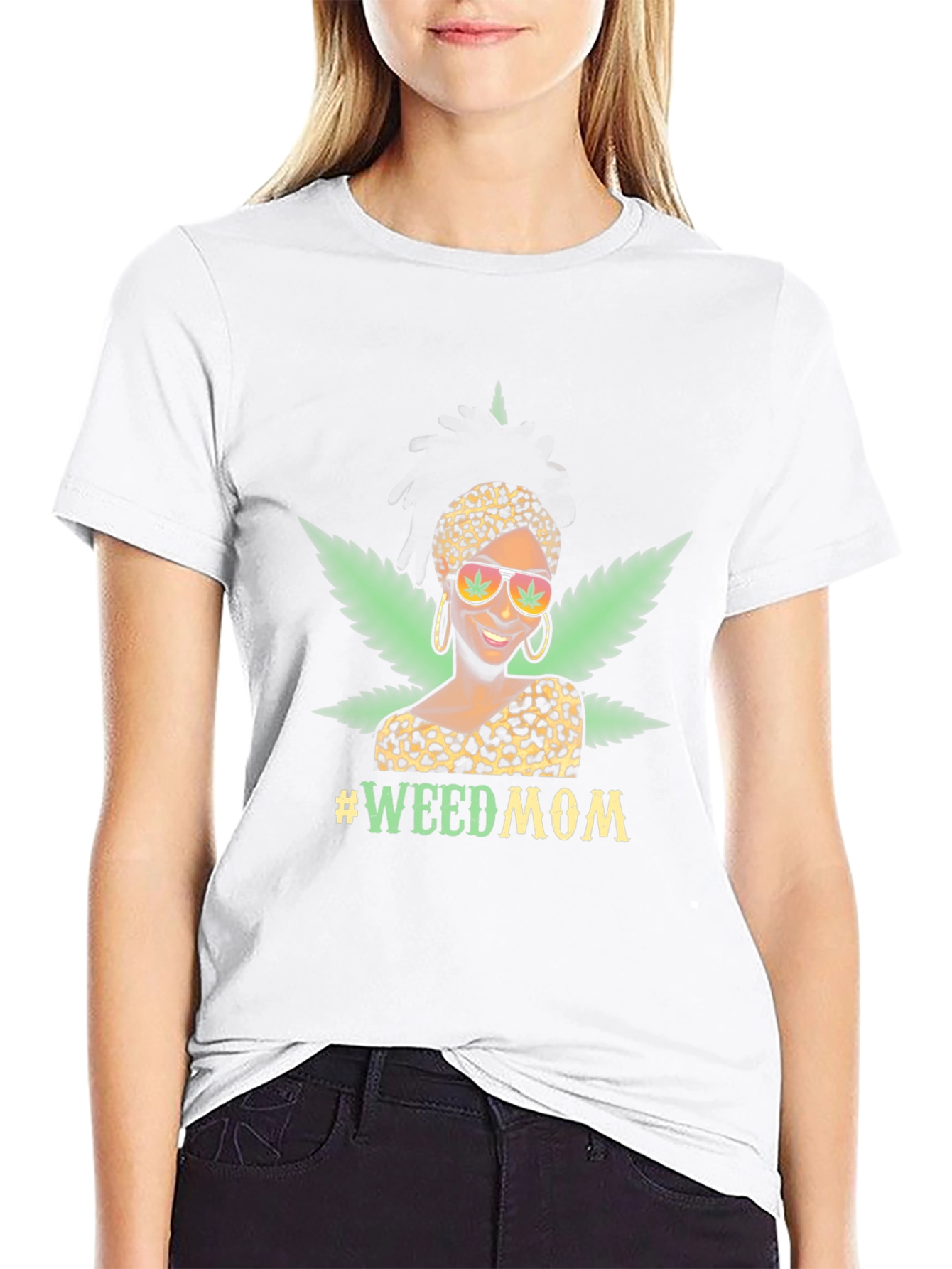 #WeedMom Graphic Tee - Stylish & Comfy