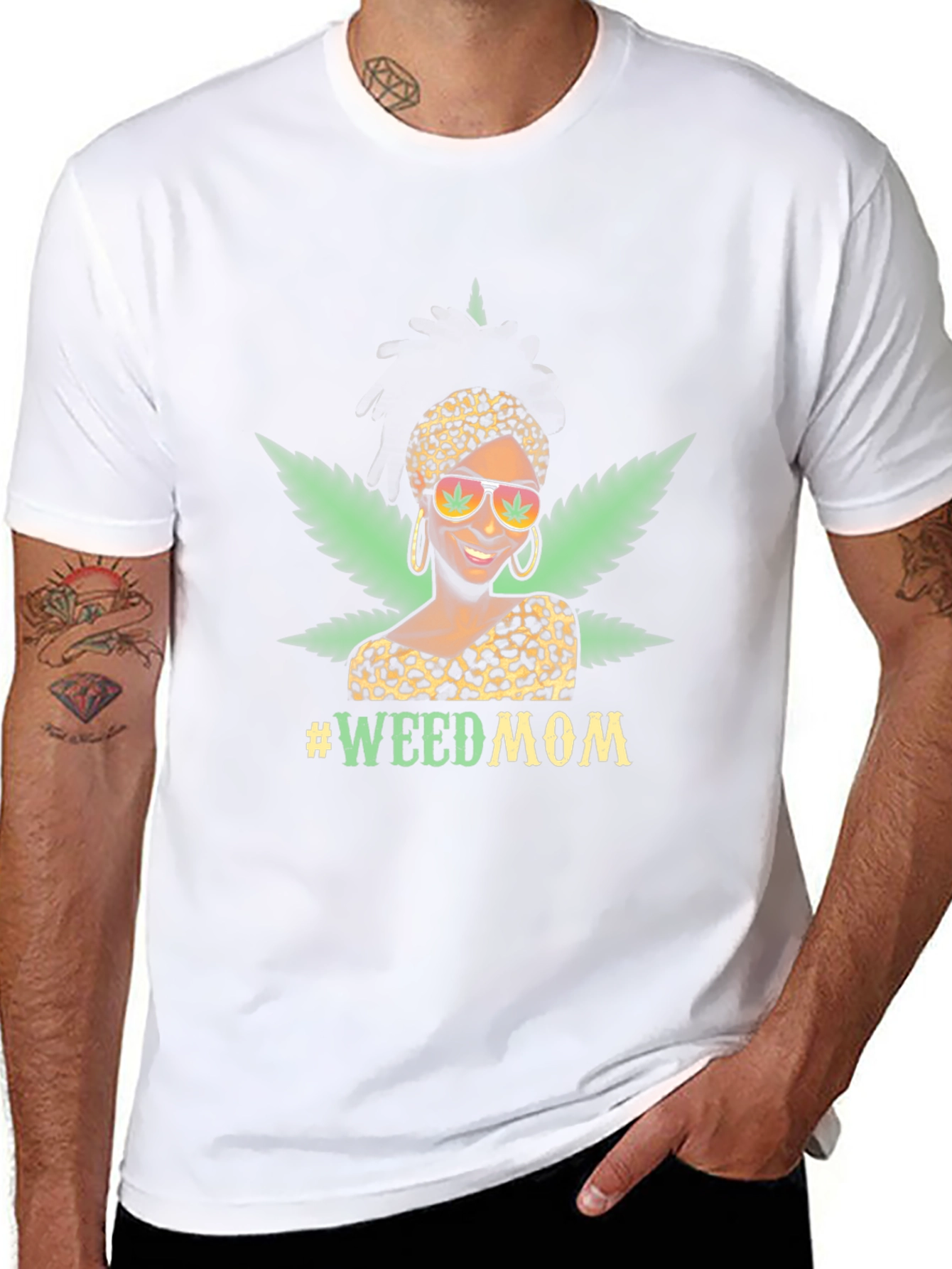 #WeedMom Graphic Tee - Stylish & Comfy
