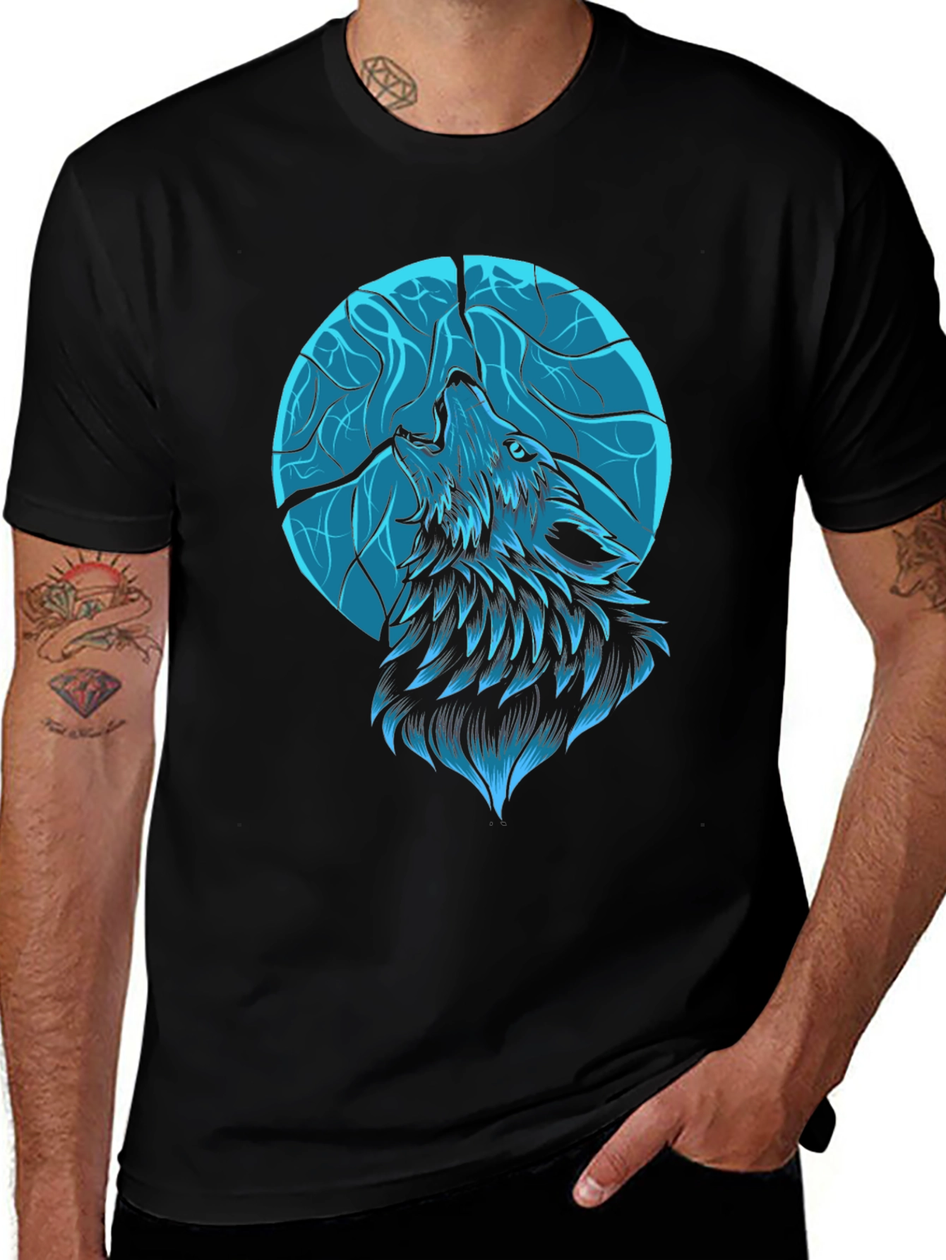 Wolf Moon Graphic Tee - Black Cotton Blend