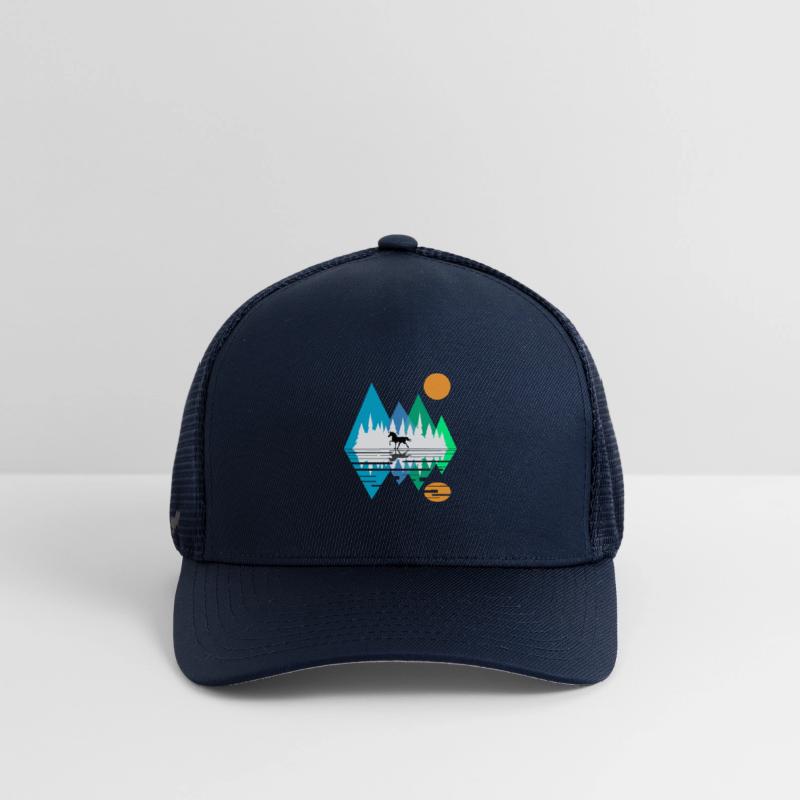 GEOMETRIC MOUNTAIN HORSE