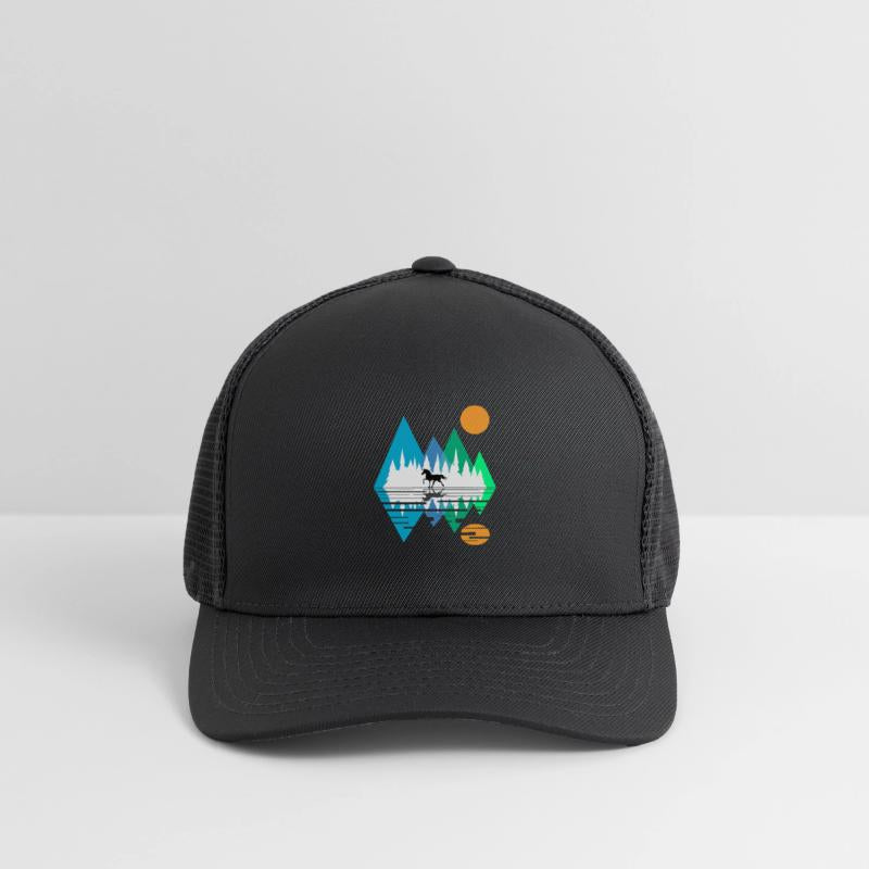 GEOMETRIC MOUNTAIN HORSE