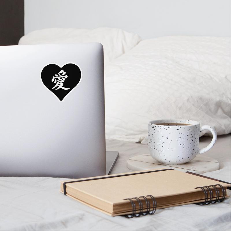 Love kanji japanese heart