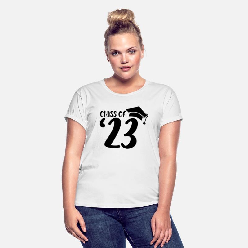 SENIOR CLASS OF 2023 GRADUATES