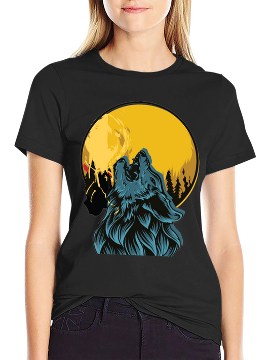 Wolf Howling at Moon Graphic Tee